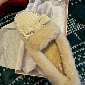 Ivy City Co Cream Fur Bow Slippers
